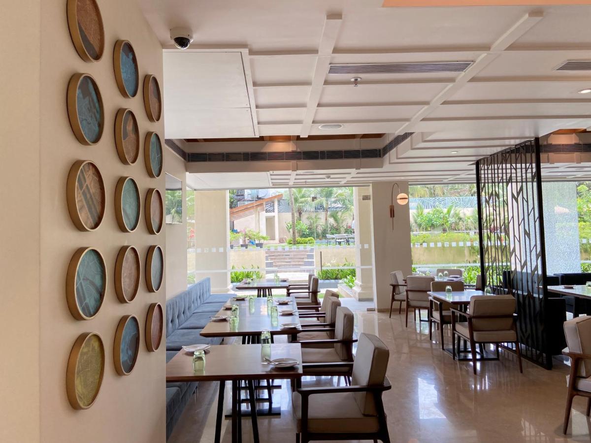 Holiday Inn Goa カンドリム エクステリア 写真